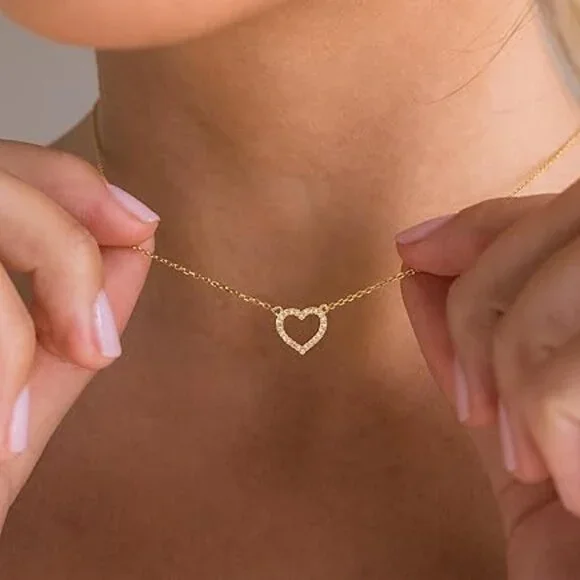 Neiman Marcus 14K Gold Plated CZ Heart Choker Necklace - Picture 1 of 4